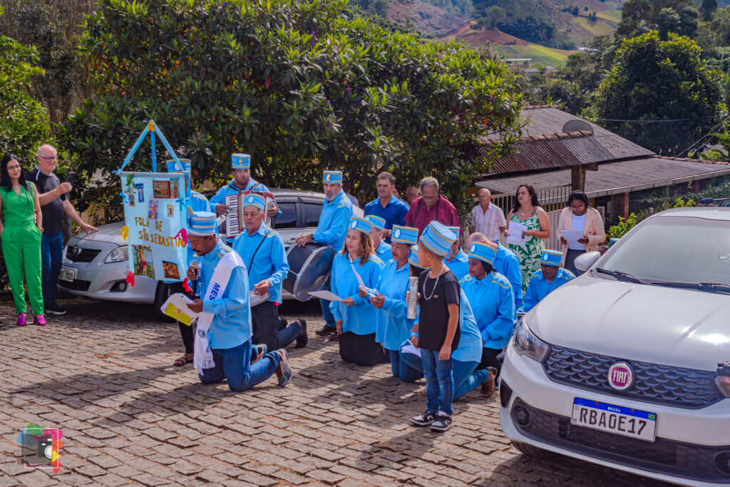 Grupo Folia de Reis São Sebastião, de Vila Maria, em Vargem Alta-ES.